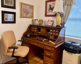 DESK CHAIR, VERY NICE VINTAGE ROLL TOP DESK