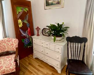 SHABBY CHIC DRESSER, HAND PAINTED CARVED HUMMINGBIRD DOOR