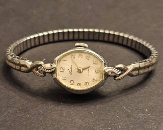 Vintage Tradition Swiss Watch