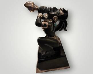 Aztec Onyx, Silver warrior Sculpture