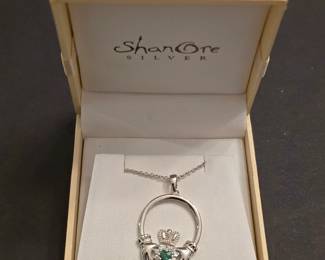 Sterling Silver Emerald Claddagh Necklace