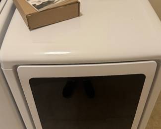 Available for pre-sale! Samsung dryer ….$300