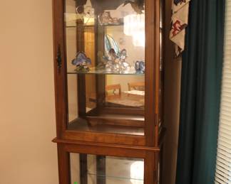 Display cabinet