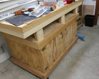 Work bench