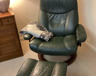 Ekornes Stressless Recliner/Ottoman
