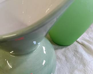 Green vase8.00