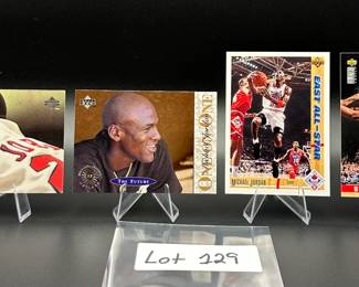 (4) Michael Jordan Basketball Cards Chicago Bulls