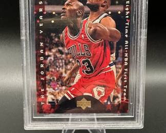 Michael Jordan Graded Basketball Card Chicago Bulls Die-Cut Card with Jersey Swatch - Near Mint 8.5 +