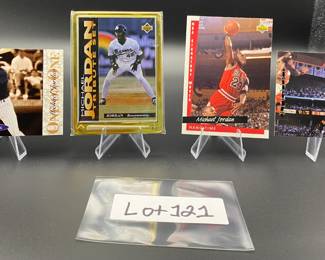 (4) Michael Jordan Basketball Cards Chicago Bulls