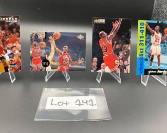 (4) Michael Jordan Basketball Cards Chicago Bulls