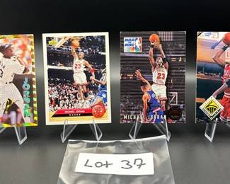 (4) Michael Jordan Basketball Cards Chicago Bulls - Insert