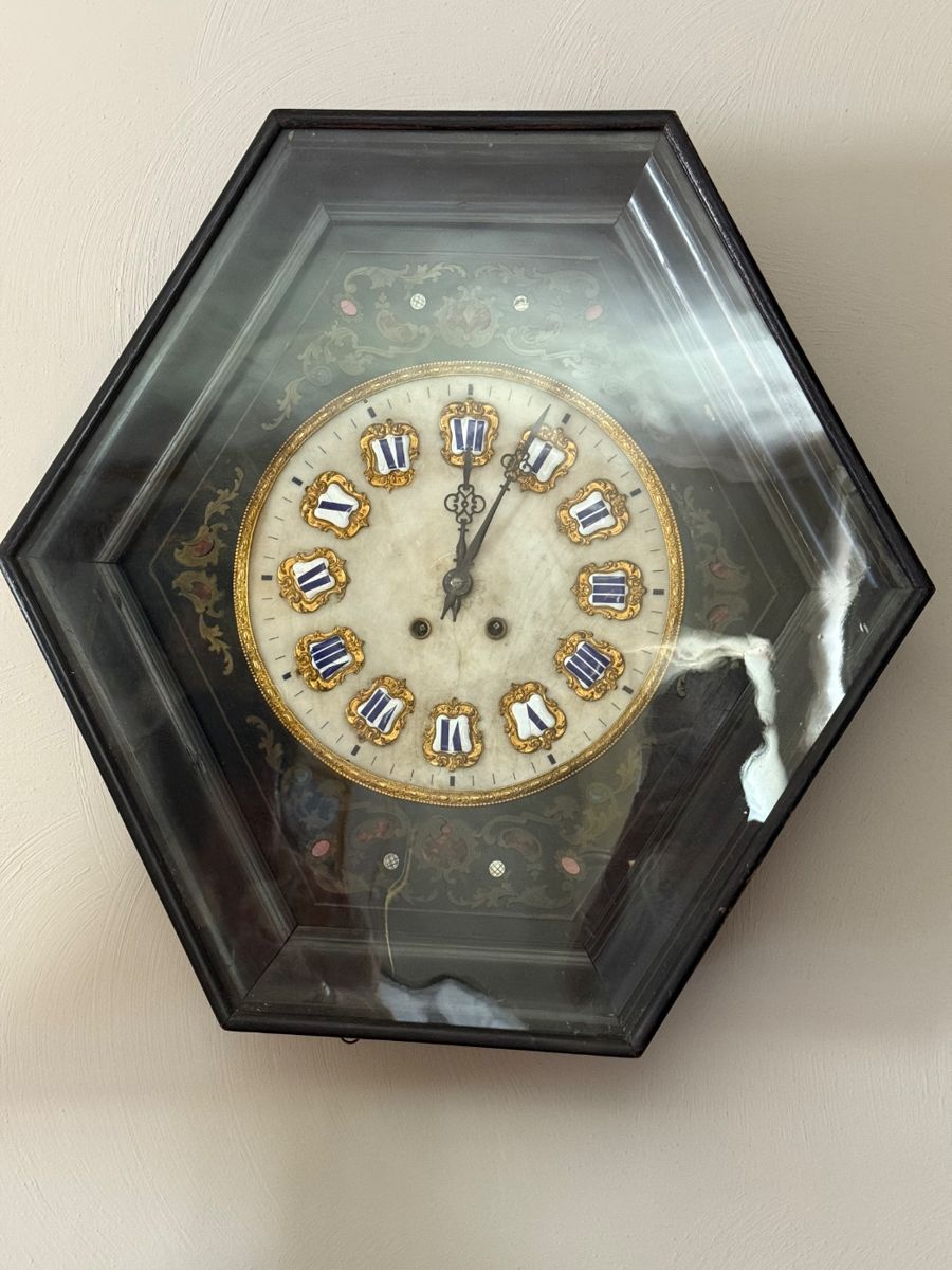 Napoleon III lacquer, mother of pearl and enamel clock