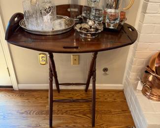 Butler's tray on stand (bar height), Silver plated pitcher with horn handle