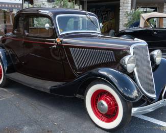 1934 Ford Model 40 Coupe, estimate: $25,000-$35,000