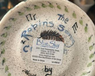 Lots of whimsical otter pieces by blue Sky