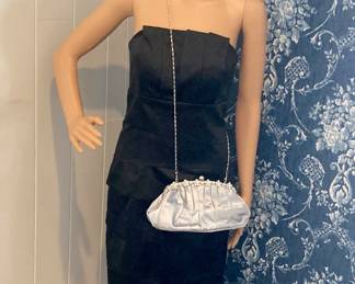 Because who doesnt was a full sized mannequin?