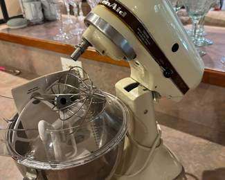 Kitchen aid 
Older but works like a champ 50 