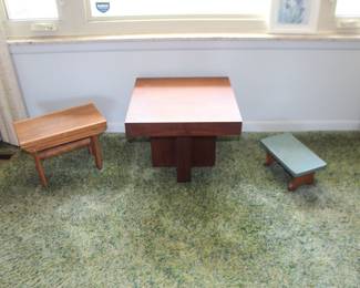 MCM Table, Stools