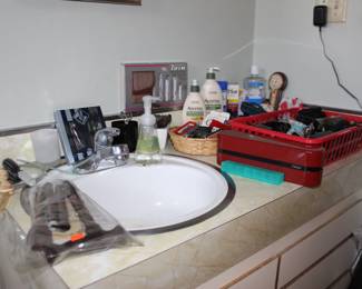 Glasses, Makeup, Bath Items
