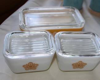 Pyrex Refirgerator Dishes