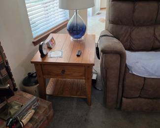 Small table 32.00