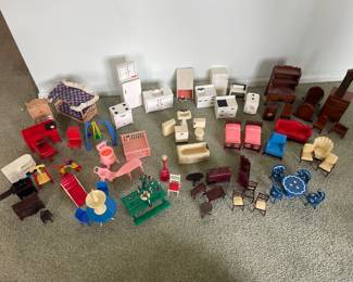 Vintage Doll House Furniture