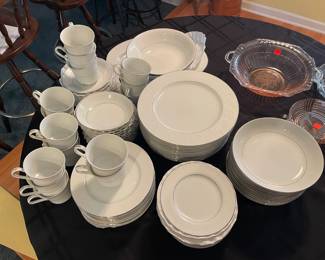 Royal Wentworth Platinum Lace China Set