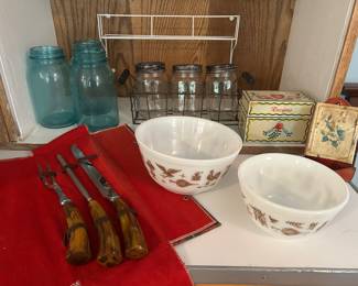 Vintage Pyrex