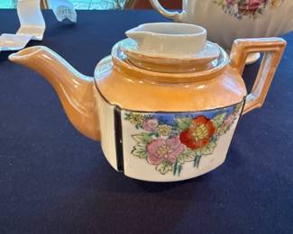 Vintage Lusterware Japanese Teapot 