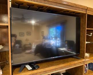 Flat Screen TV 