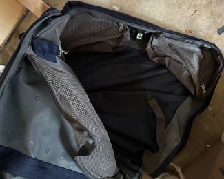 19Jul 08 2025 02 30pme1AB