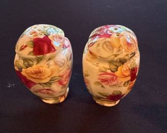 Ceramic Rose Salt & Pepper 