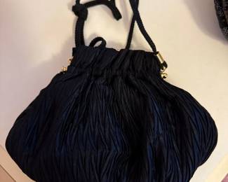 65Jul 08 2025 03 07pmh6oV