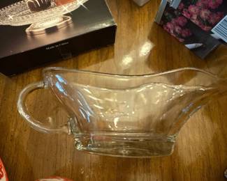 Anchor Hocking Clear Glass Gravy Boat 