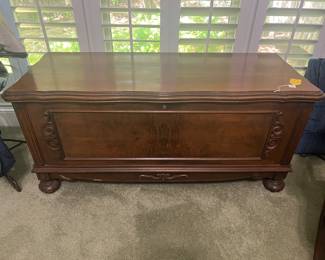 Lane cedar chest