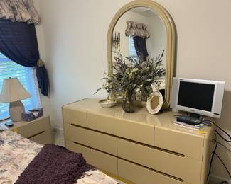 Lane dresser