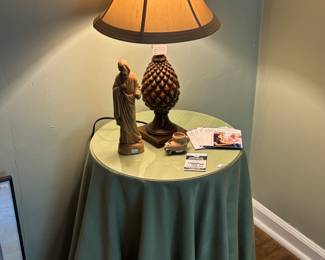 Pinecone Lamp