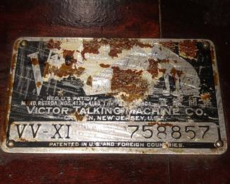 Metal tag on Victrola