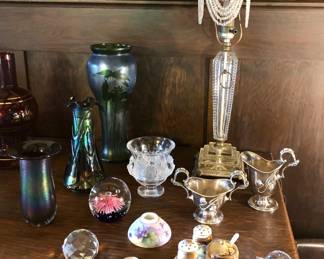 Reproduction Galle dragonfly vase, iridescent Bohemian vase, John Bingham art glass vase, Lalique Dampierre vase (damaged), Webster silver plate creamer & sugar, cut glass lamp with dangling shade, lead crystal cat 