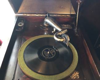 Victrola 
