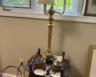 Humidifier table 