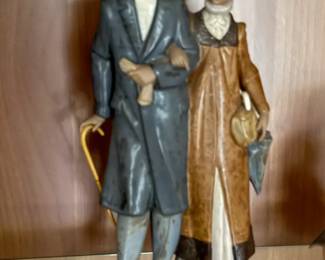 Lladro "Twilight Years" - Retired 2302