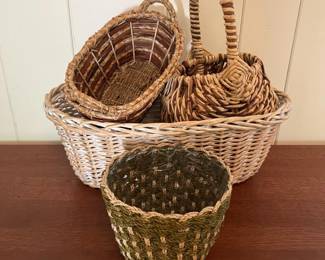 111 GroupofBaskets