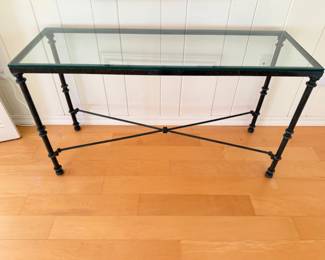 25 GreenWroughtIronSideTablewGlassTop
