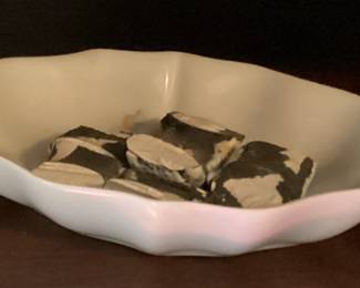 White Ceramic bowl
