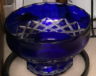 Vintage viking dalzell colbalt blue glass bowl