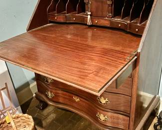 Detail of Desk Open