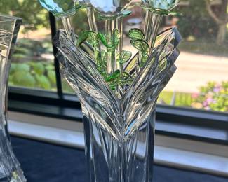 Mikasa Art Deco Crystal Vase and Glass Roses
