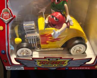 M&M’s Rebel Car