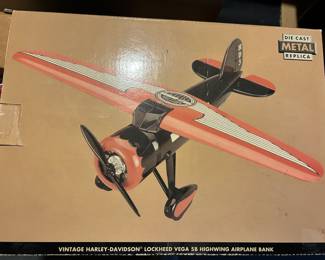Vintage Harley Davidson Lockheed Vega Highwing Bank